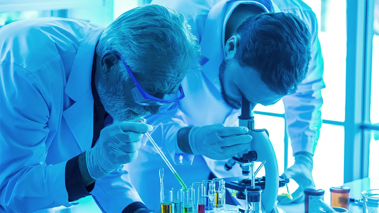 大手化学メーカー様:研究プラットフォーム構築支援