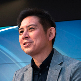 森淳 氏